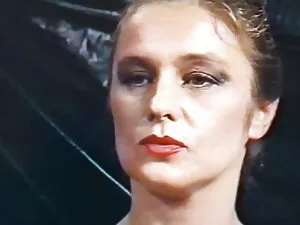 丽贝卡莎朗莎莉孙去疯狂的性爱。 妈妈和儿 ...