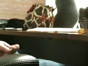 这个大露背 妈妈色情高清