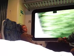 玛丽安野生吸黑的鸡巴 妈妈性全高清