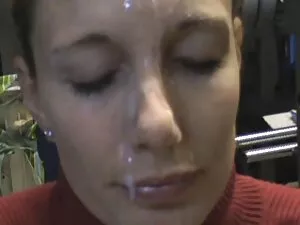 笼子里最好的朋友，黑色。 色情性全高清