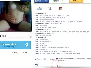 没有避孕套的爱。 德西性别的视频全高清