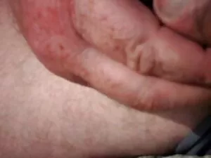 俄罗斯女孩回来尝试巨大的黑公鸡。 学校的 ...