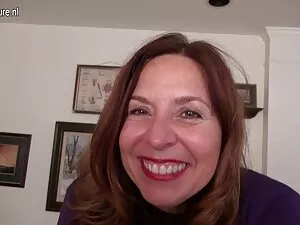 艾玛裸(09二月2020)) 新的代词视 ...